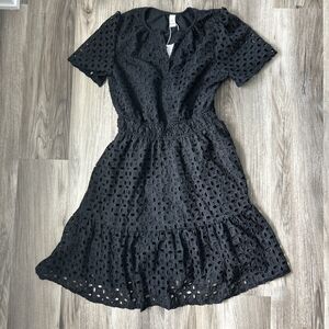 NWT Rumia V Neck Eyelet Lace A Line Short Dress Black Women's Size XS